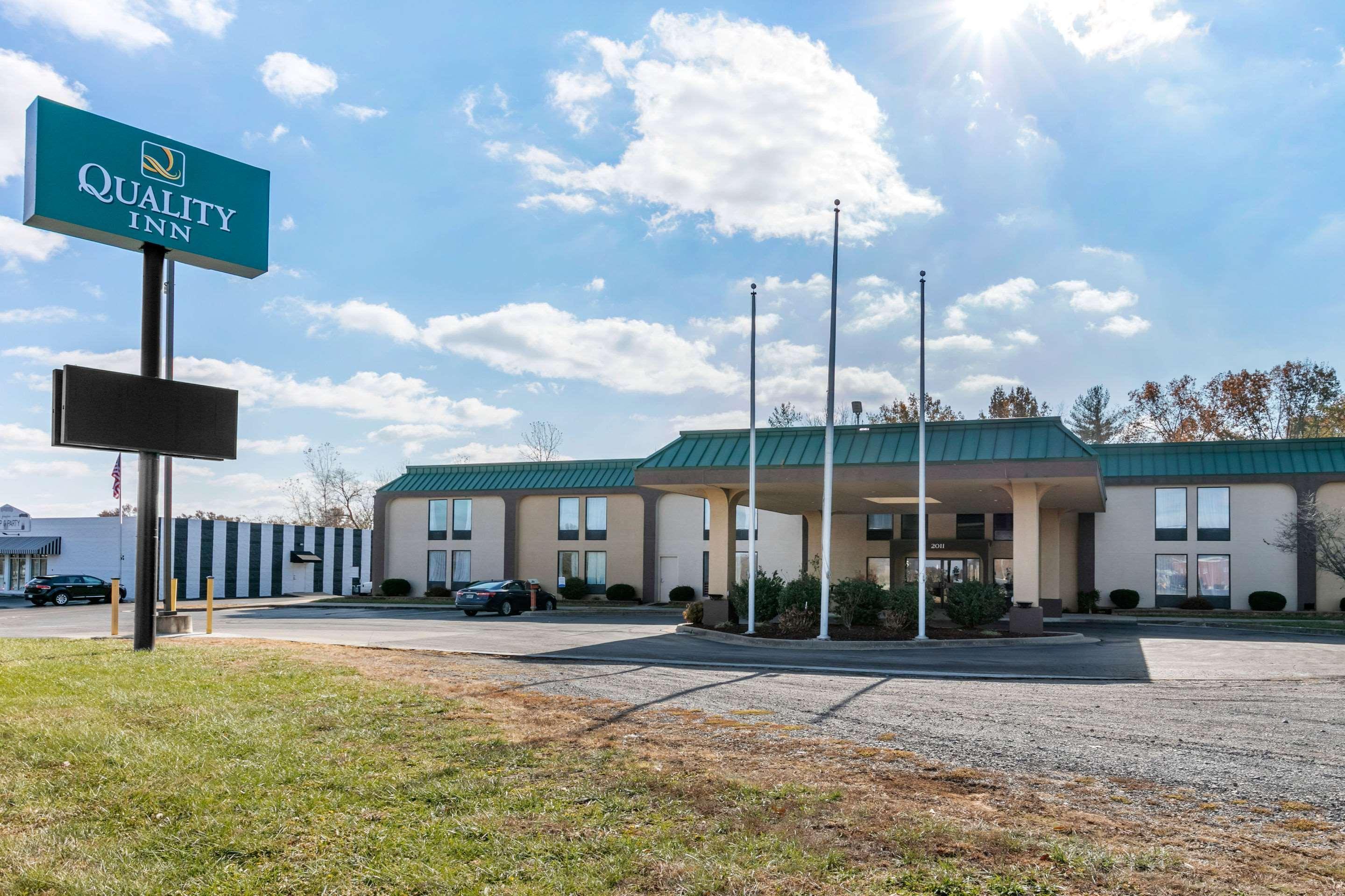 Quality Inn Cape Girardeau Exterior photo
